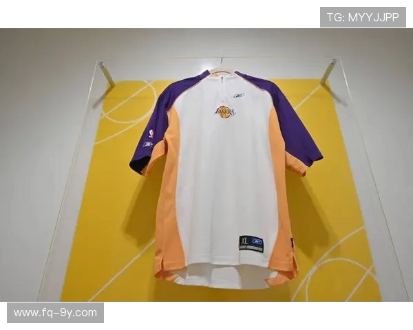 围绕耐克科比足球球衣展开的跨领域潮流文化现象与发展趋势深度解析 围绕耐克科比足球球衣展开的跨领域潮流文化现象与发展趋势深度解析